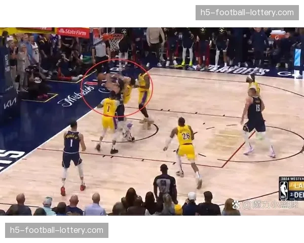 裁判报告：湖人vs勇士最后两分钟出现三次漏判，均对湖人不利