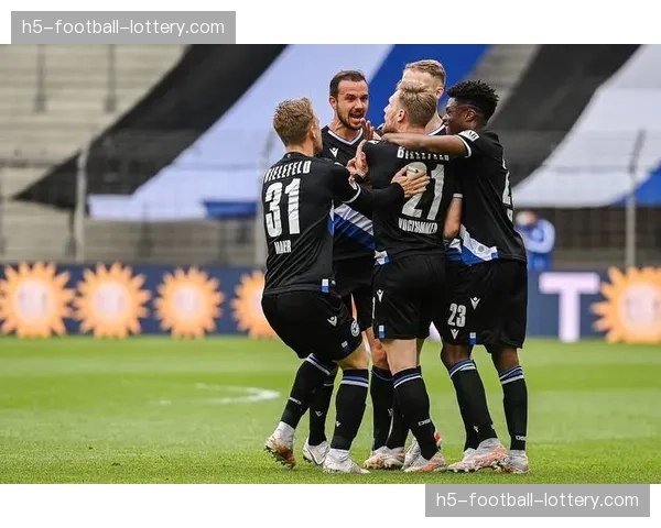 深度复盘：法国队如何利用边路速度优势击溃瑞典队的密集防守